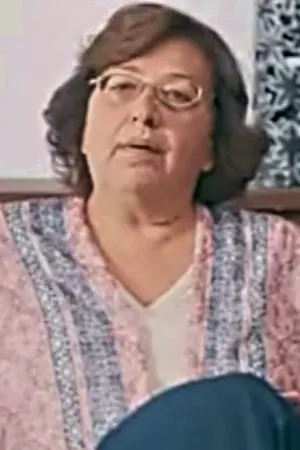 Photo of Lillian Charl